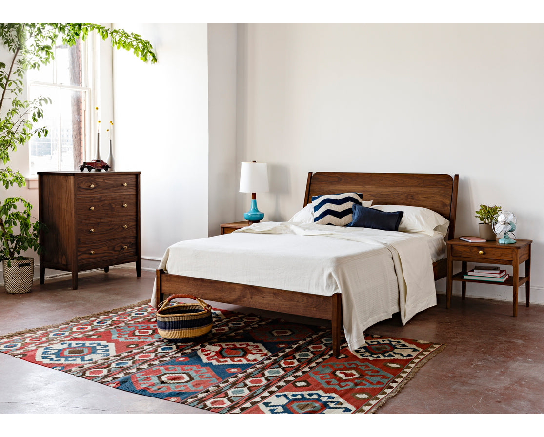 Whitman Bedroom Set in Eastern Walnut