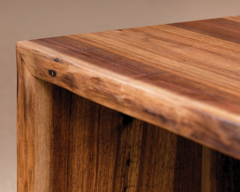 Detail of Live-edge entry table
