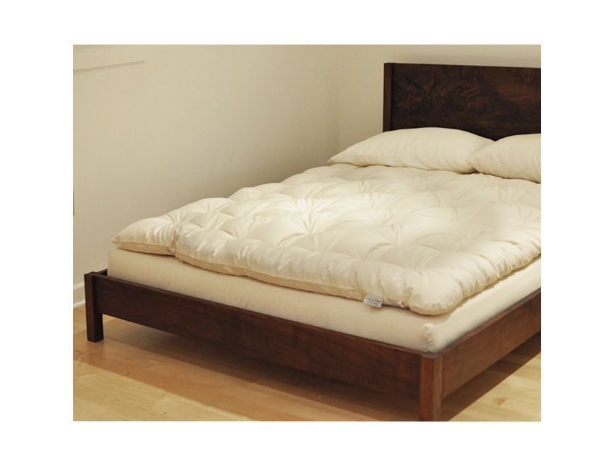Linden Organic Mattress on our Modern Simple Bed